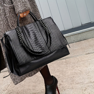 Chic Black Croc-Effect Laptop Tote Bag with Chain Handles for Women